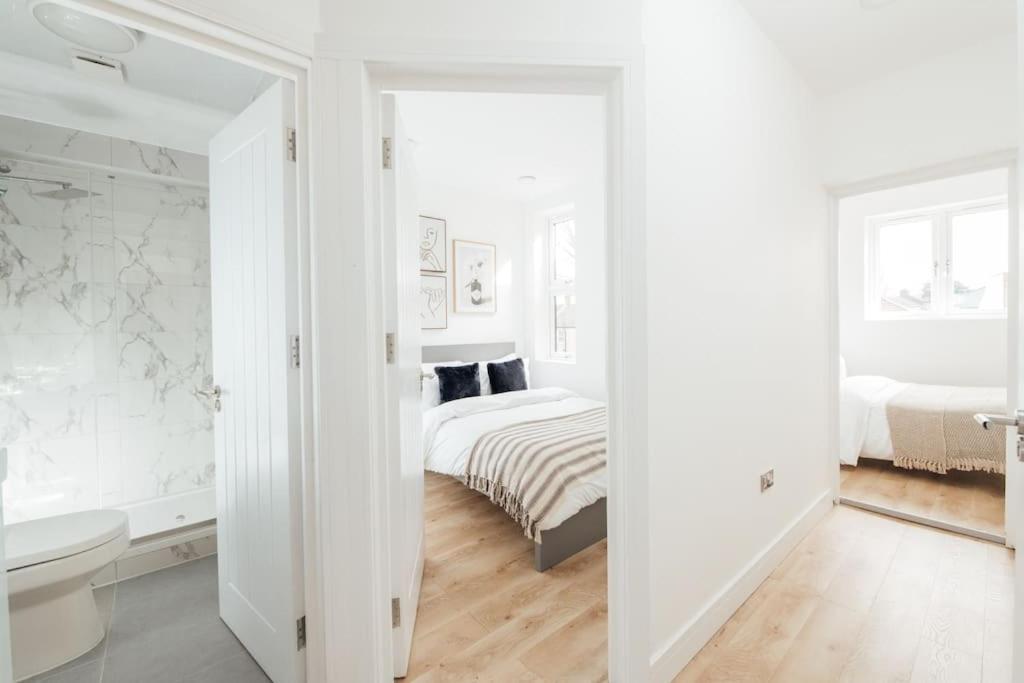 Modern 2 Bedroom Flat In Ilford, London Exteriér fotografie